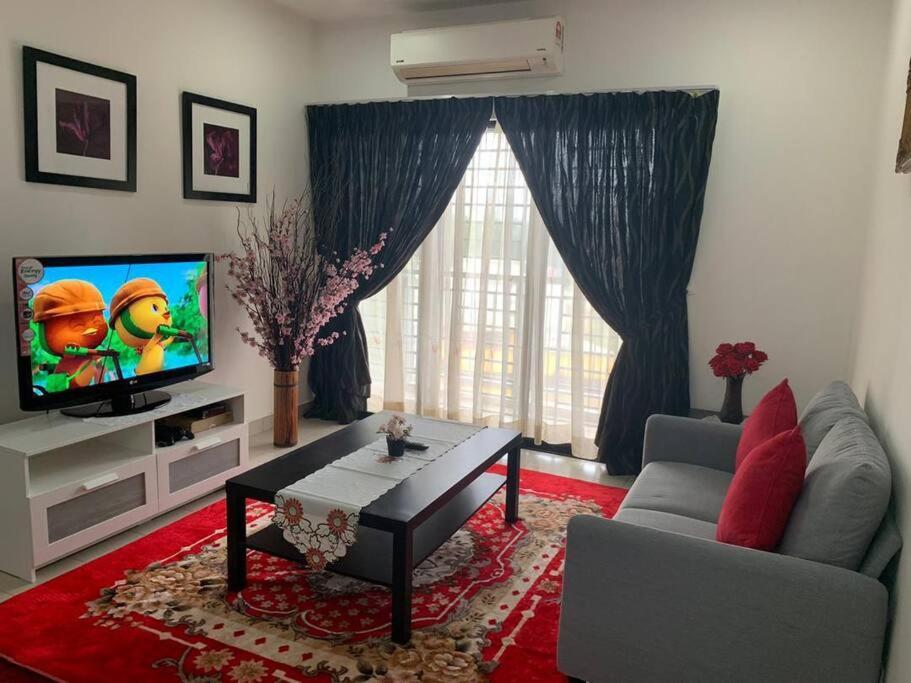 Homestay Shah Alam Exterior photo